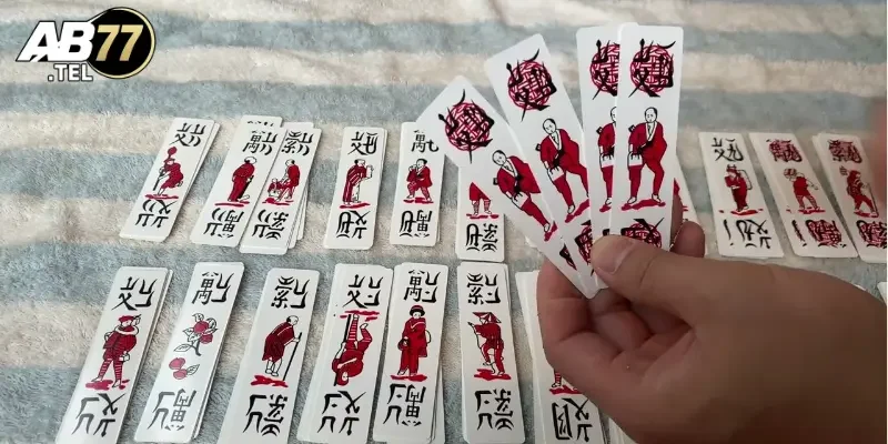 Tìm hiểu về cách chơi chắn đơn giản hiệu quả nhất 3 Bài chắn và những lần cá cược đầy căng thẳng